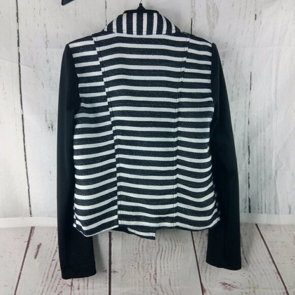 Maurices Women's Size M Black White Striped Front Zippered Blazer Jacket - Picture 6 of 11